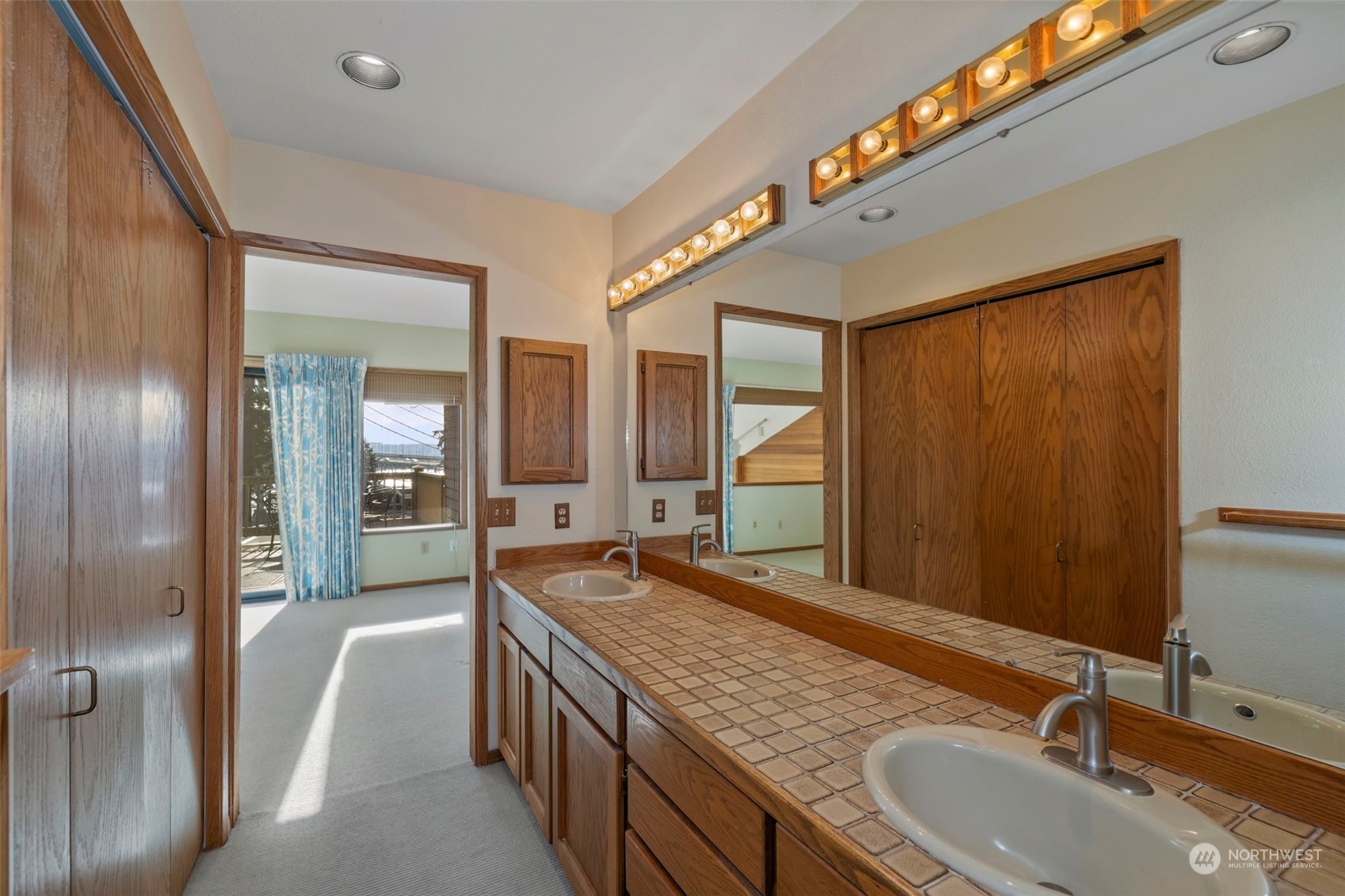 2017 Narrows View Circle A203 Property Photo 32