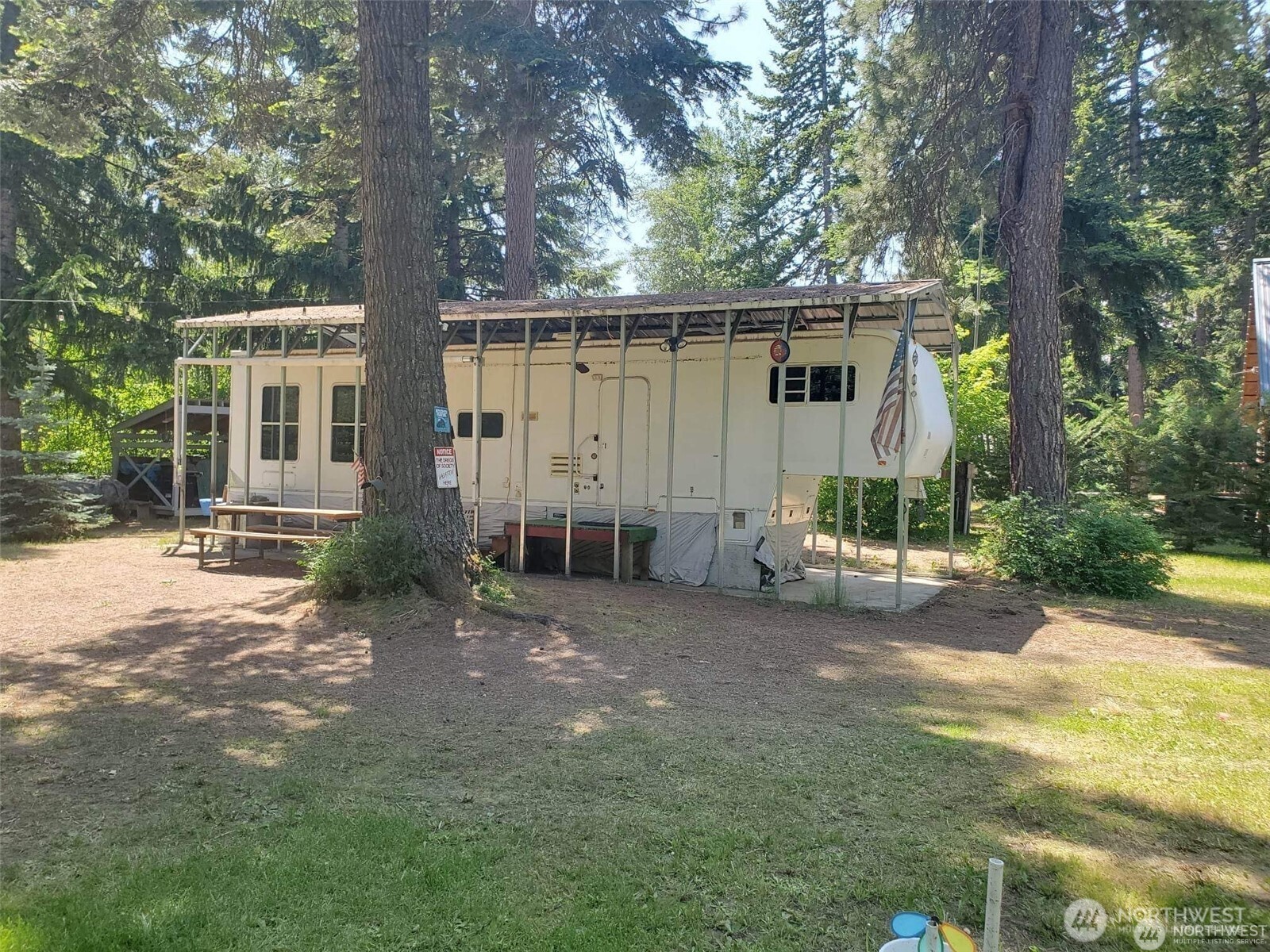 150 Ermine Loop Property Photo
