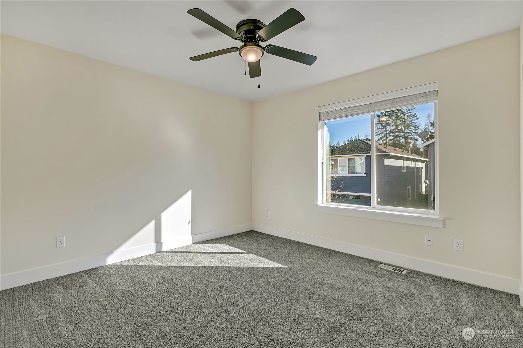 18808 135th Street Ct Property Photo 15
