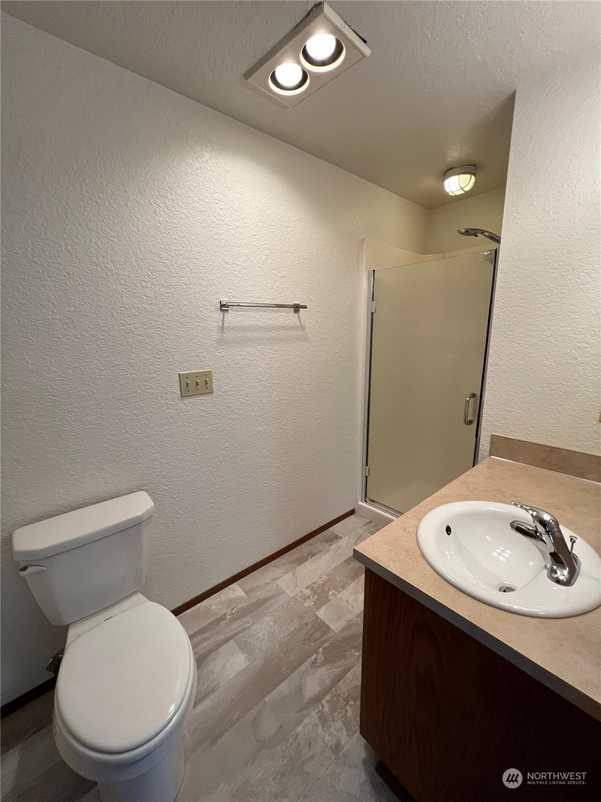252 Elm Street B Property Photo 25