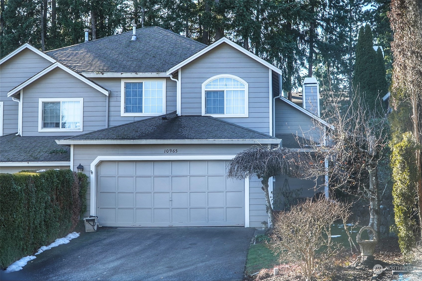 10965 Tulip Pl N W Property Photo