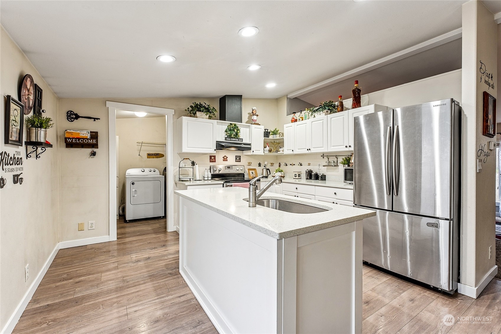 8633 Cascara Court Property Photo 4