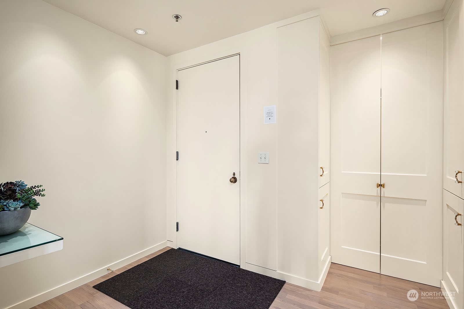 98 Union Street 906 Property Photo 30