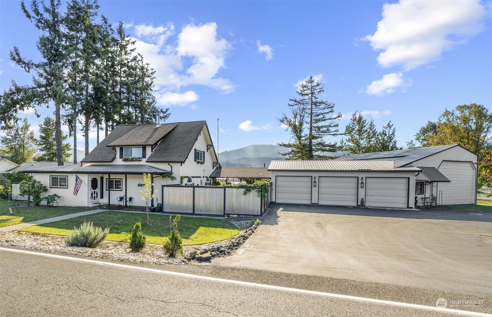10 E Sunny Sands Road Property Photo 34