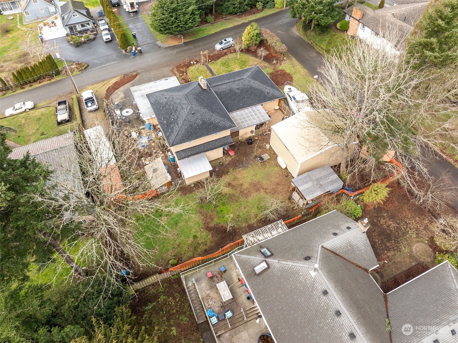 1205 S 228th Street Property Photo 4