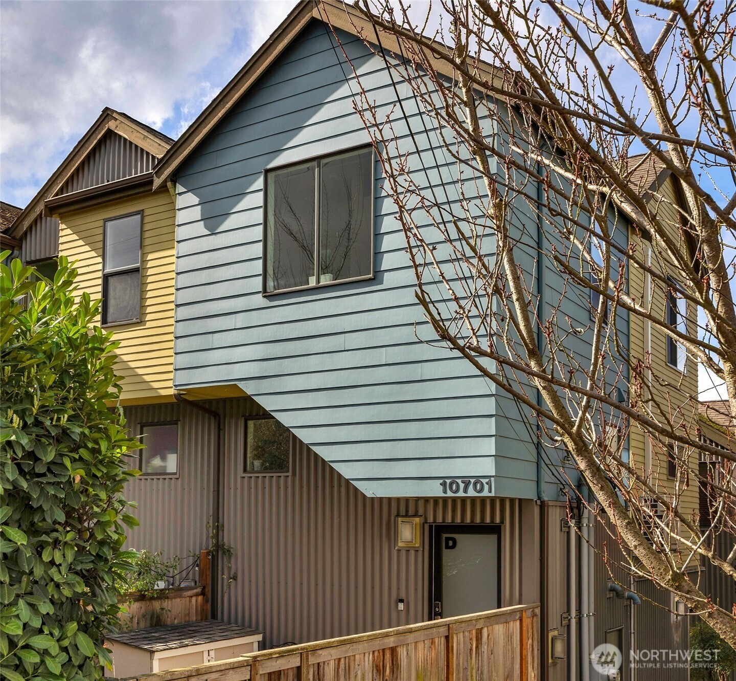 10701 Greenwood Avenue D Property Photo