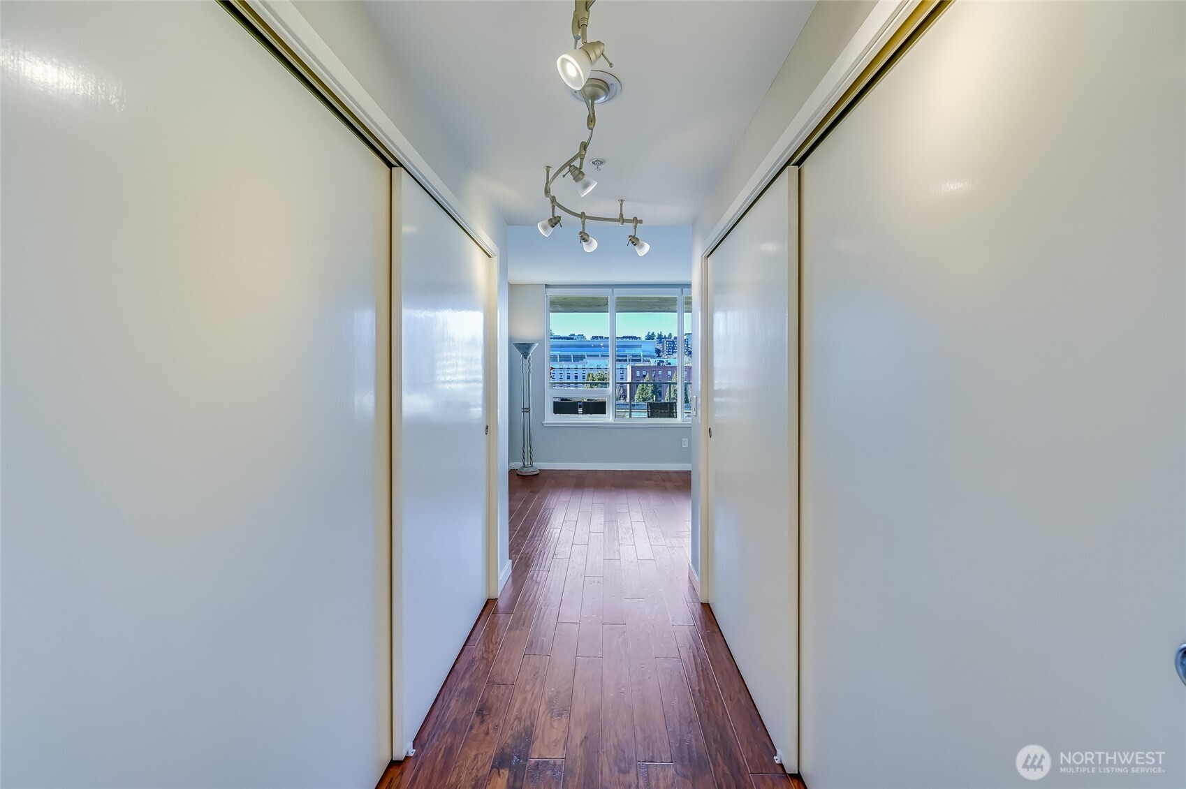 1515 Dock Street 906 Property Photo 18