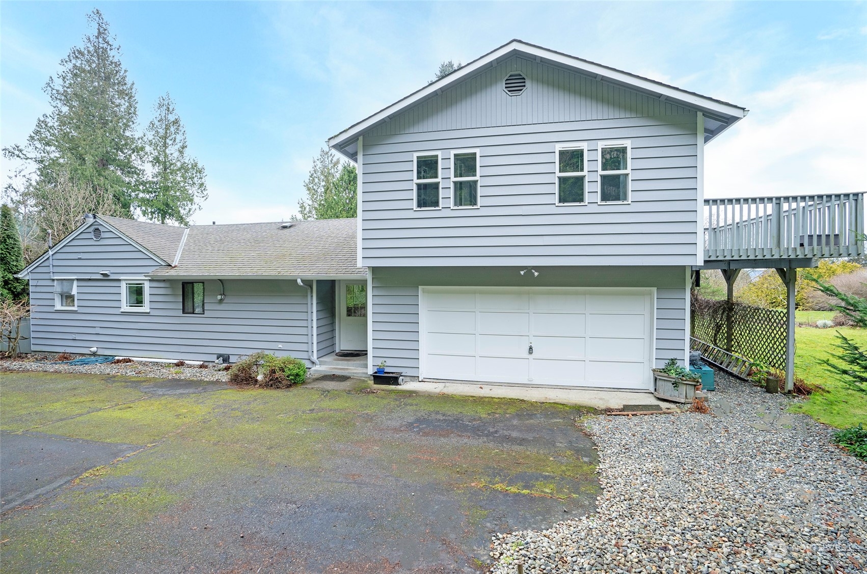 4633 Glenwood Avenue Property Photo