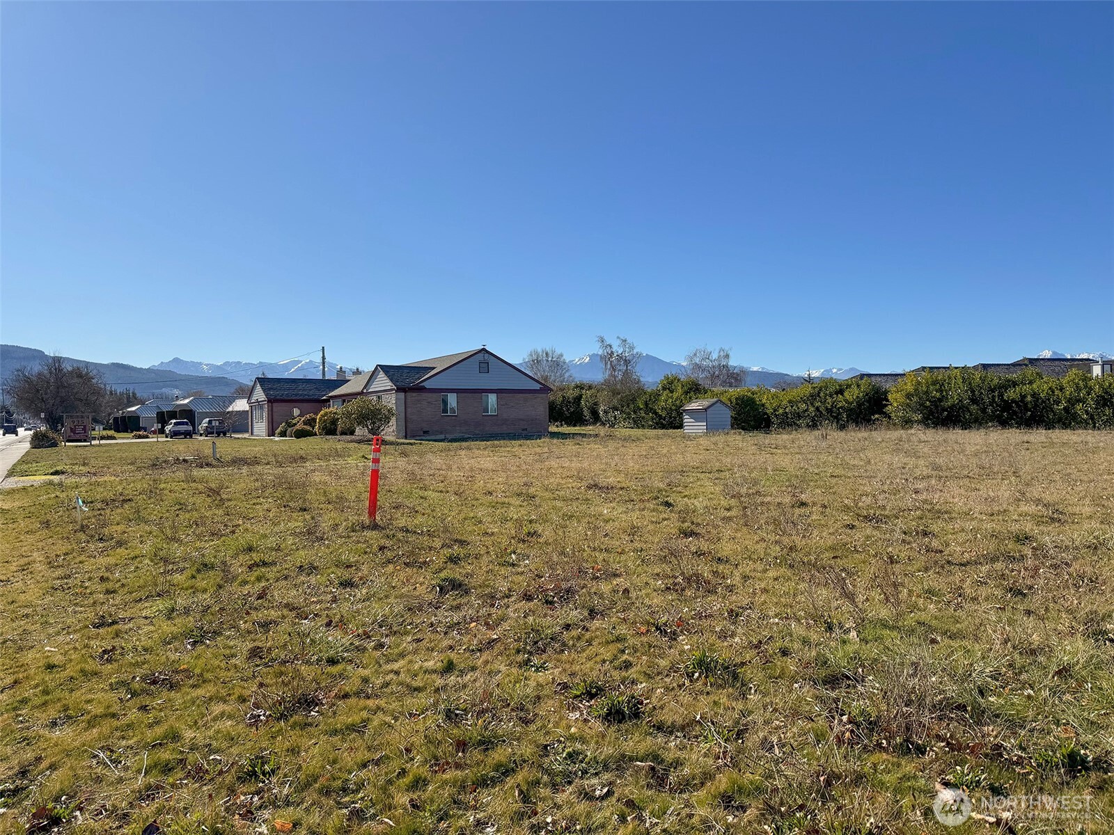955 N 5th Avenue Property Photo 9