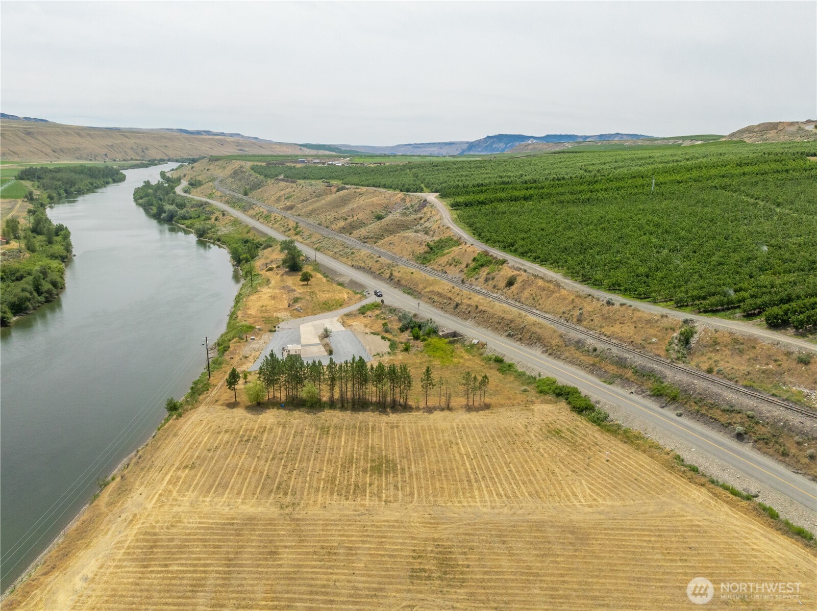 624 Monse River Road Property Photo 1