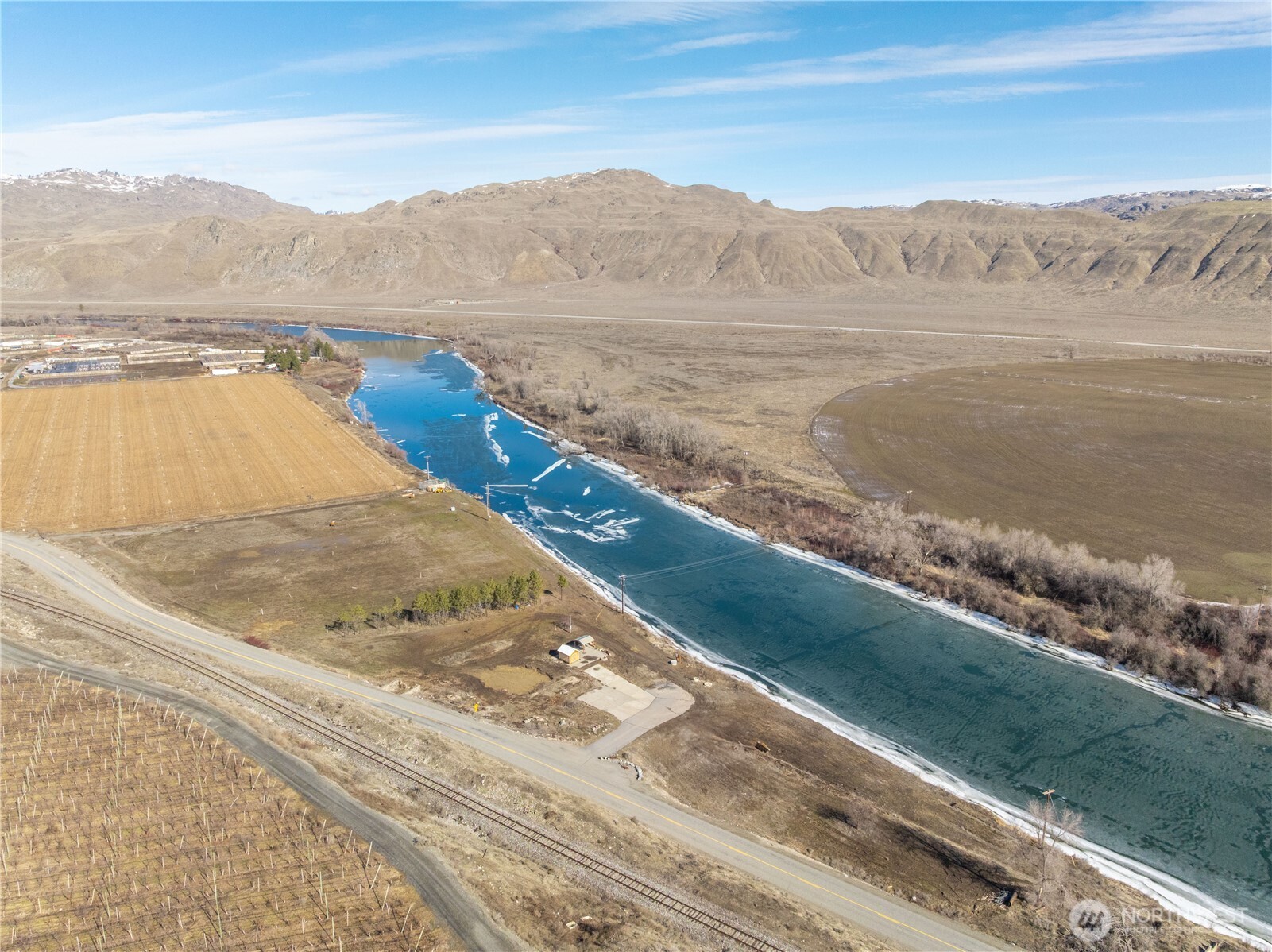 624 Monse River Road Property Photo 8