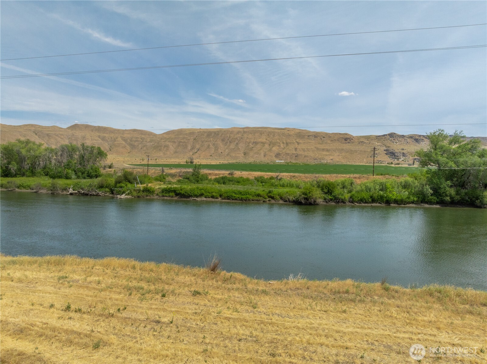 626 Monse River Road Property Photo 4