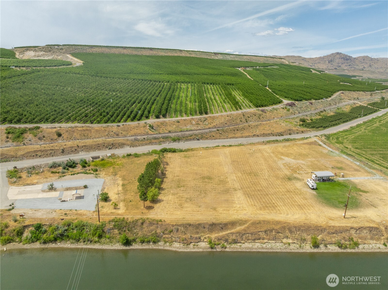 626 Monse River Road Property Photo 10
