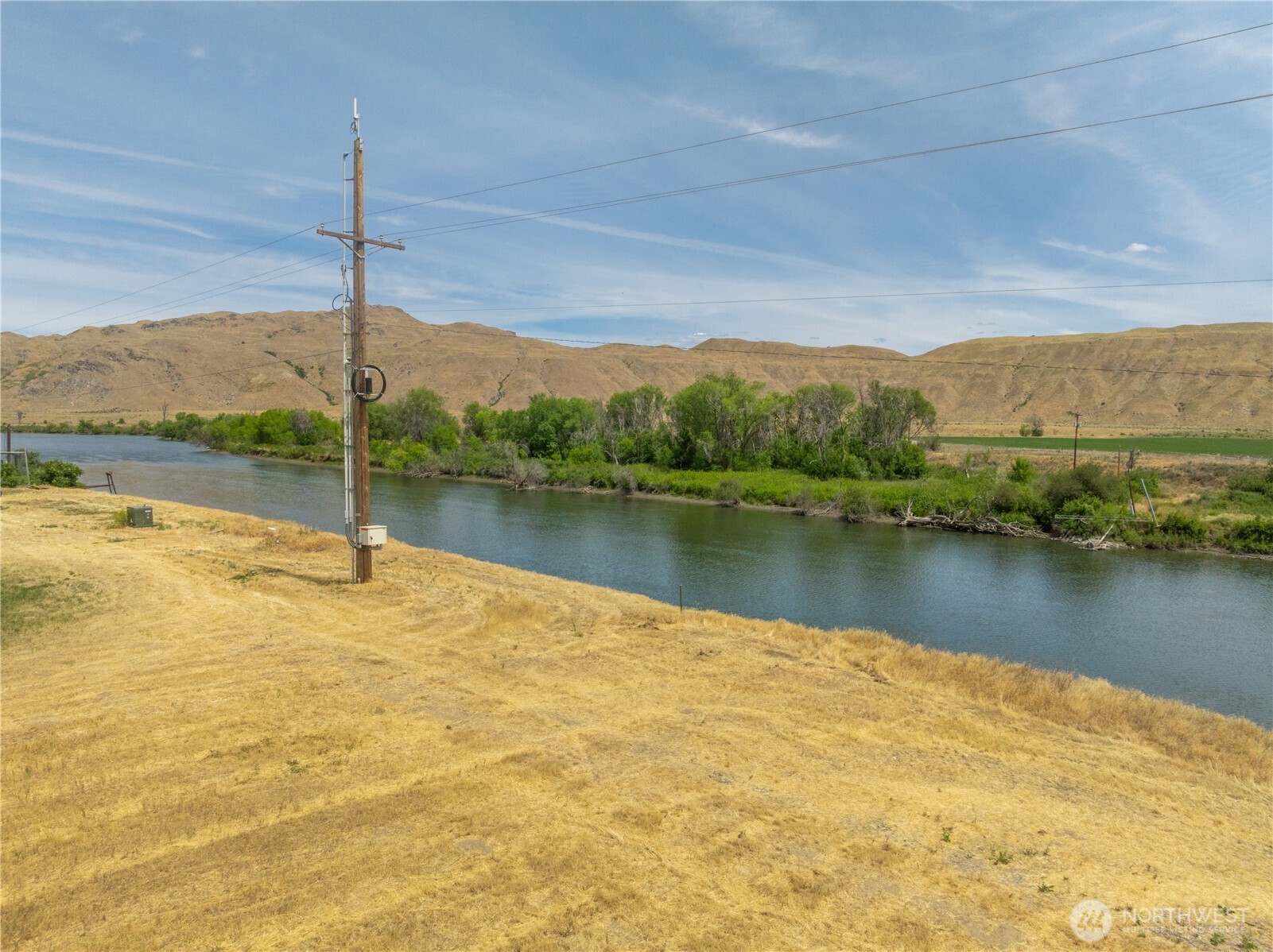626 Monse River Road Property Photo 12