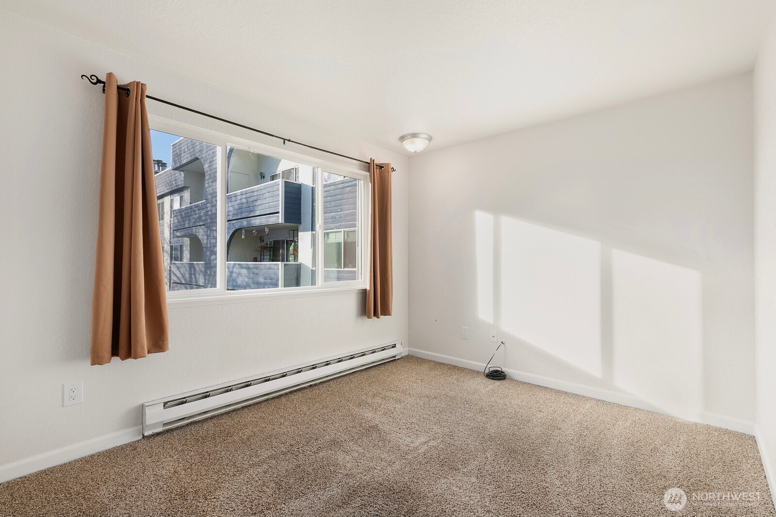 1100 Harrington Avenue 209 Property Photo 4
