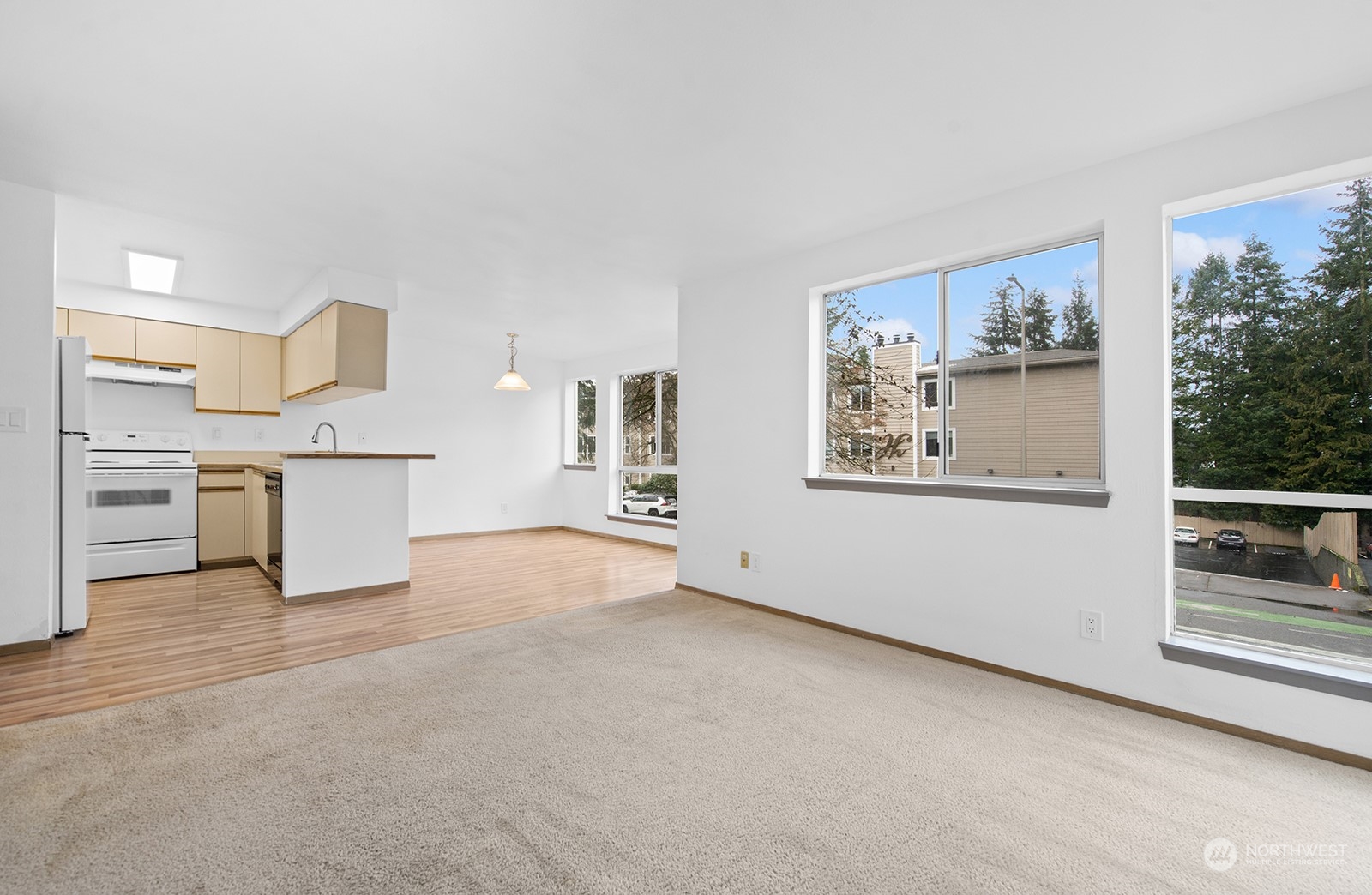 12026 15th Avenue 201 Property Photo 2