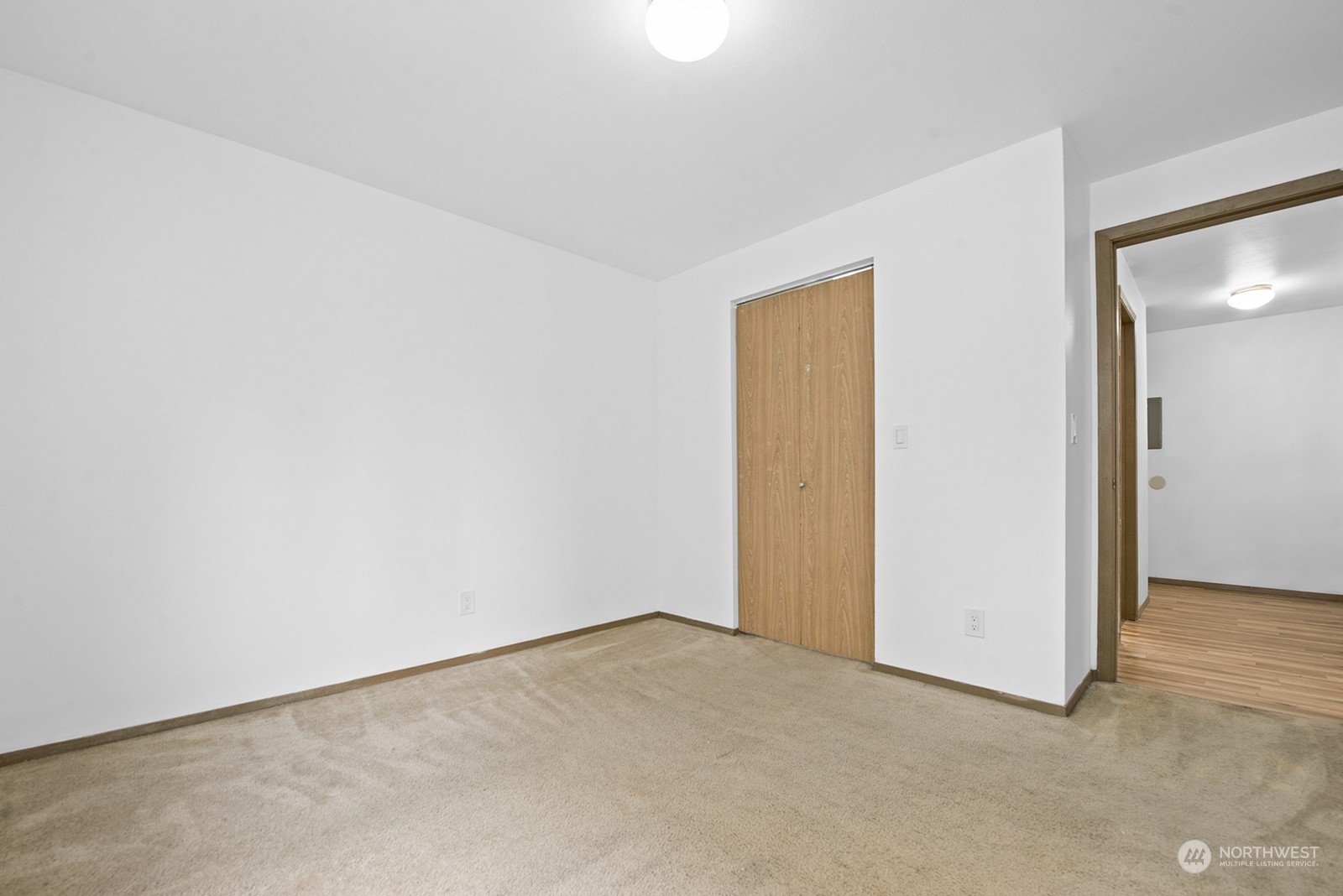 12026 15th Avenue 201 Property Photo 16