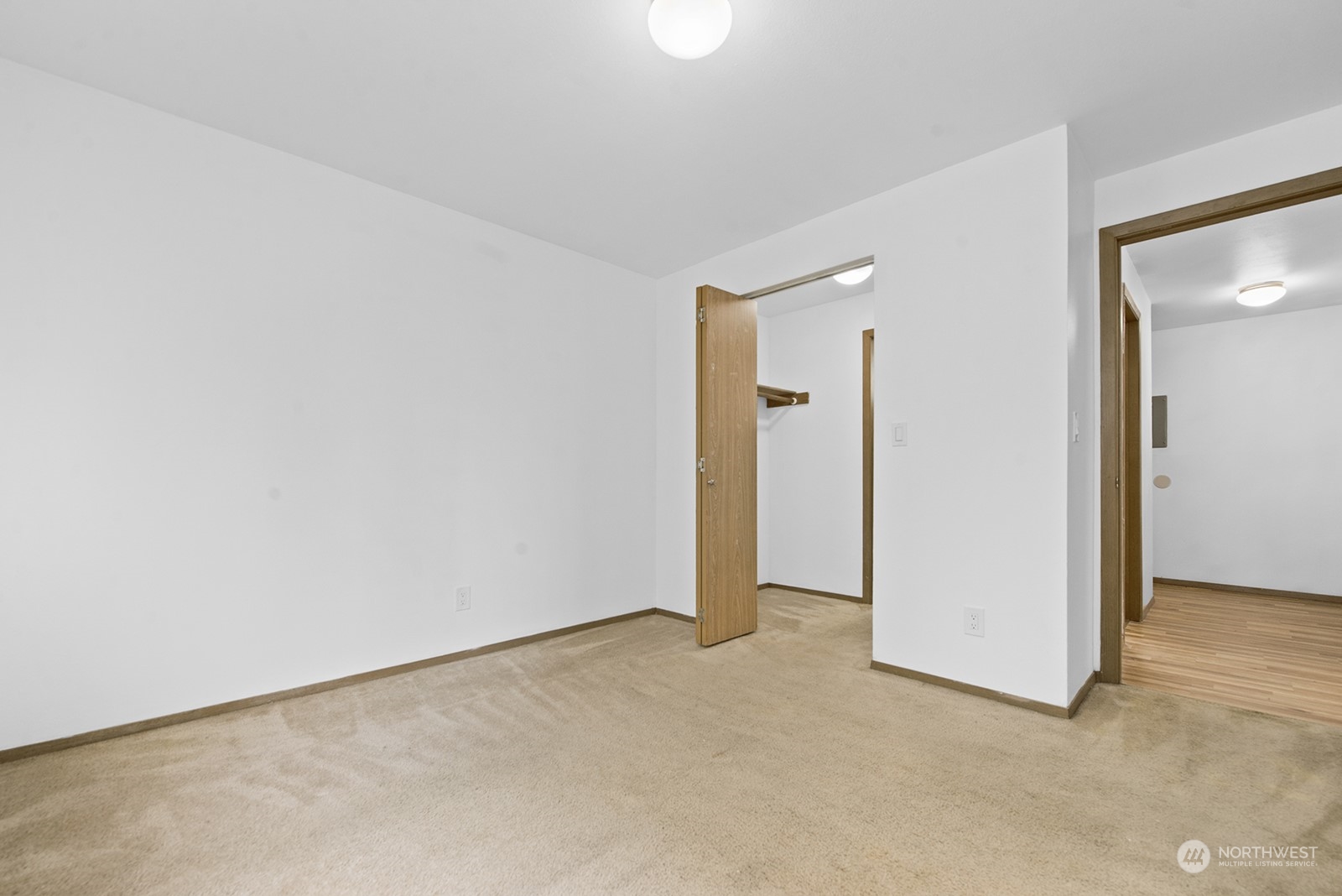 12026 15th Avenue 201 Property Photo 17