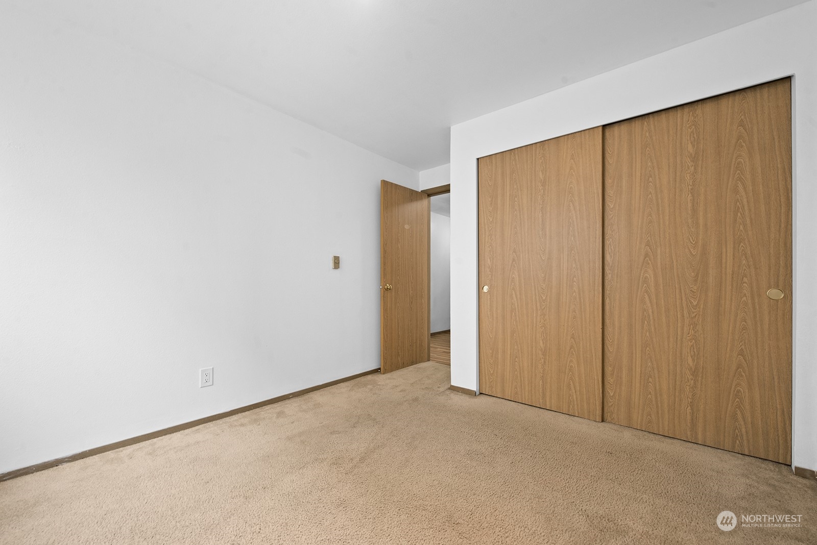 12026 15th Avenue 201 Property Photo 20