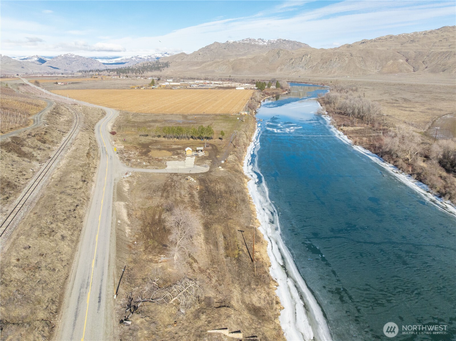 616 Monse River Road Property Photo 10