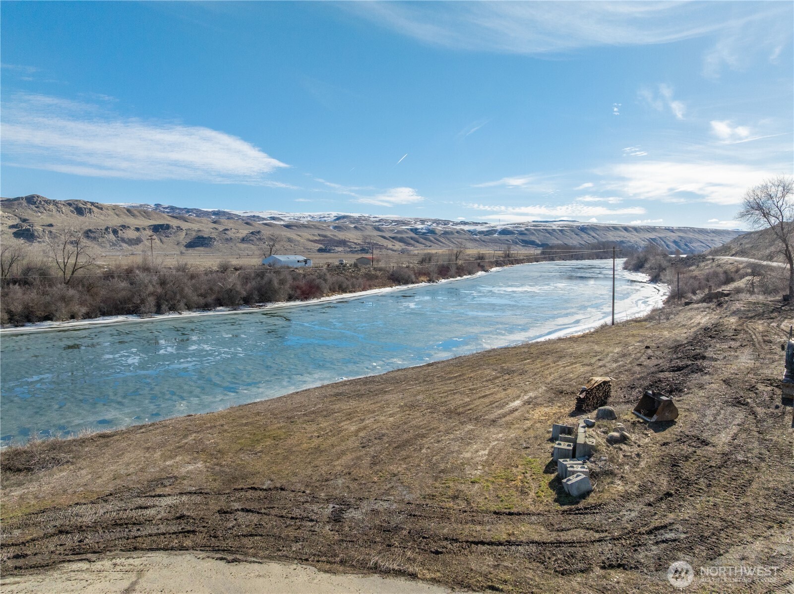 614 Monse River Road Property Photo 28