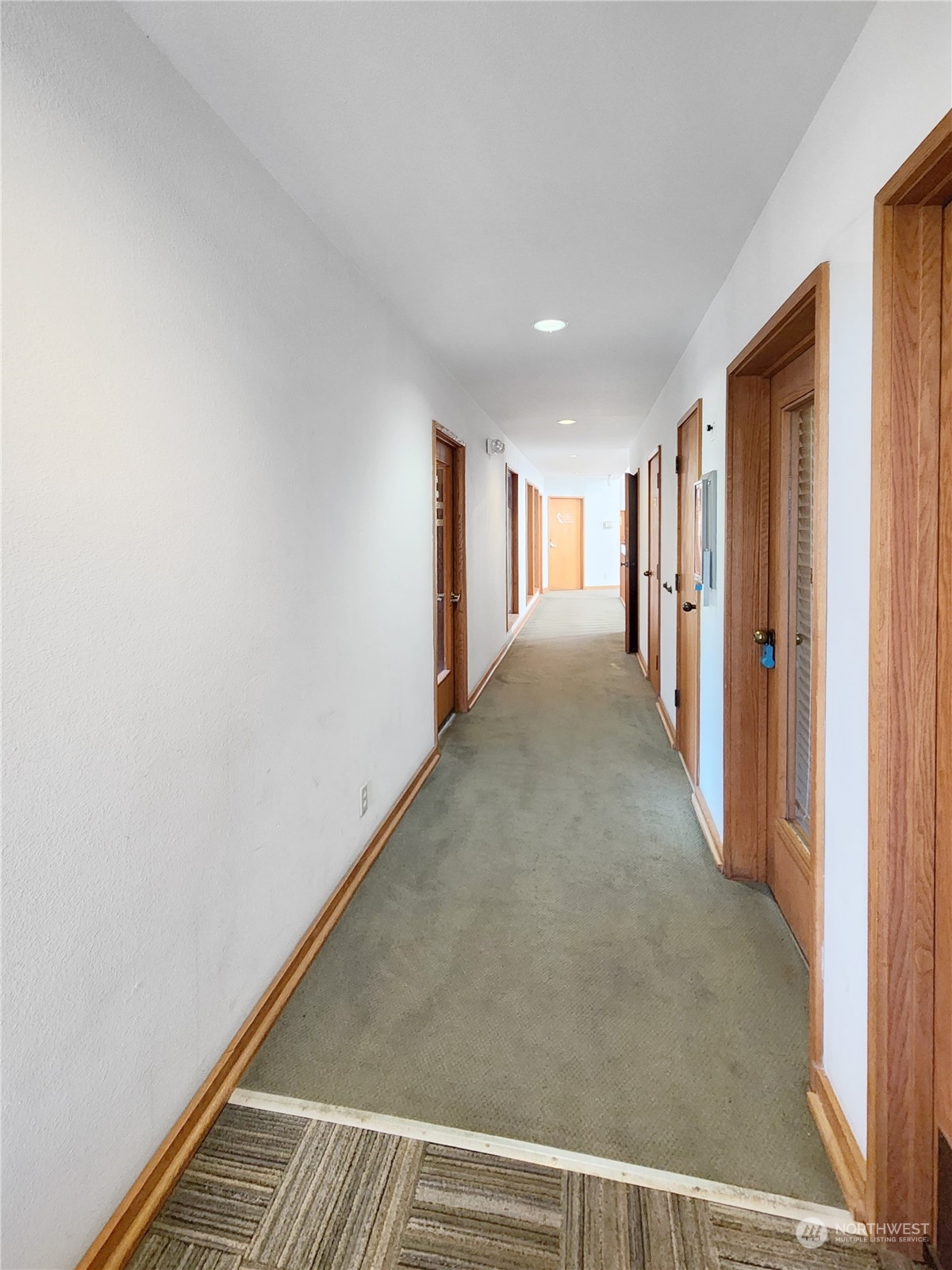 520 E Whidbey Avenue 205 Property Photo 20