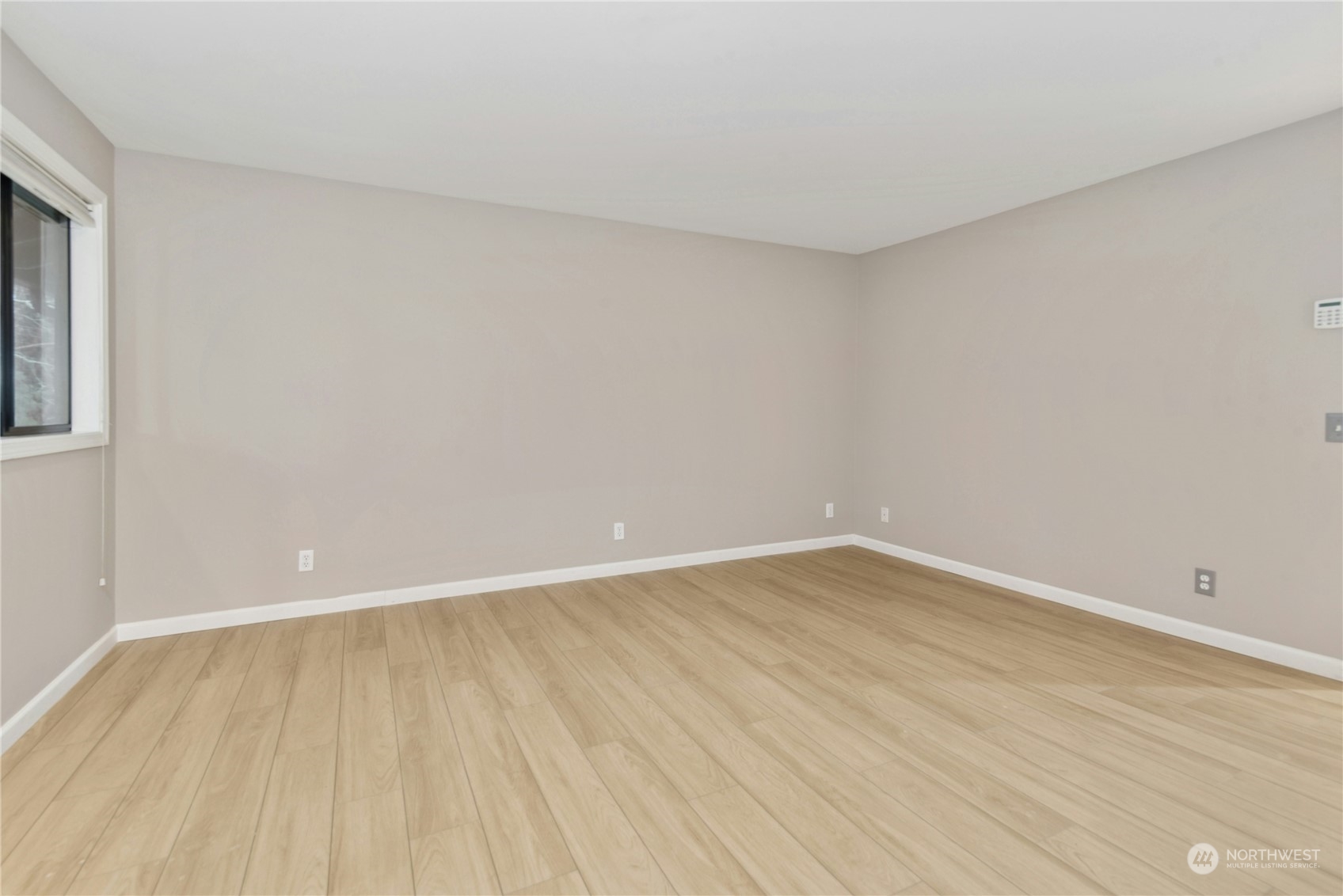 11918 Stendall Drive Property Photo 22