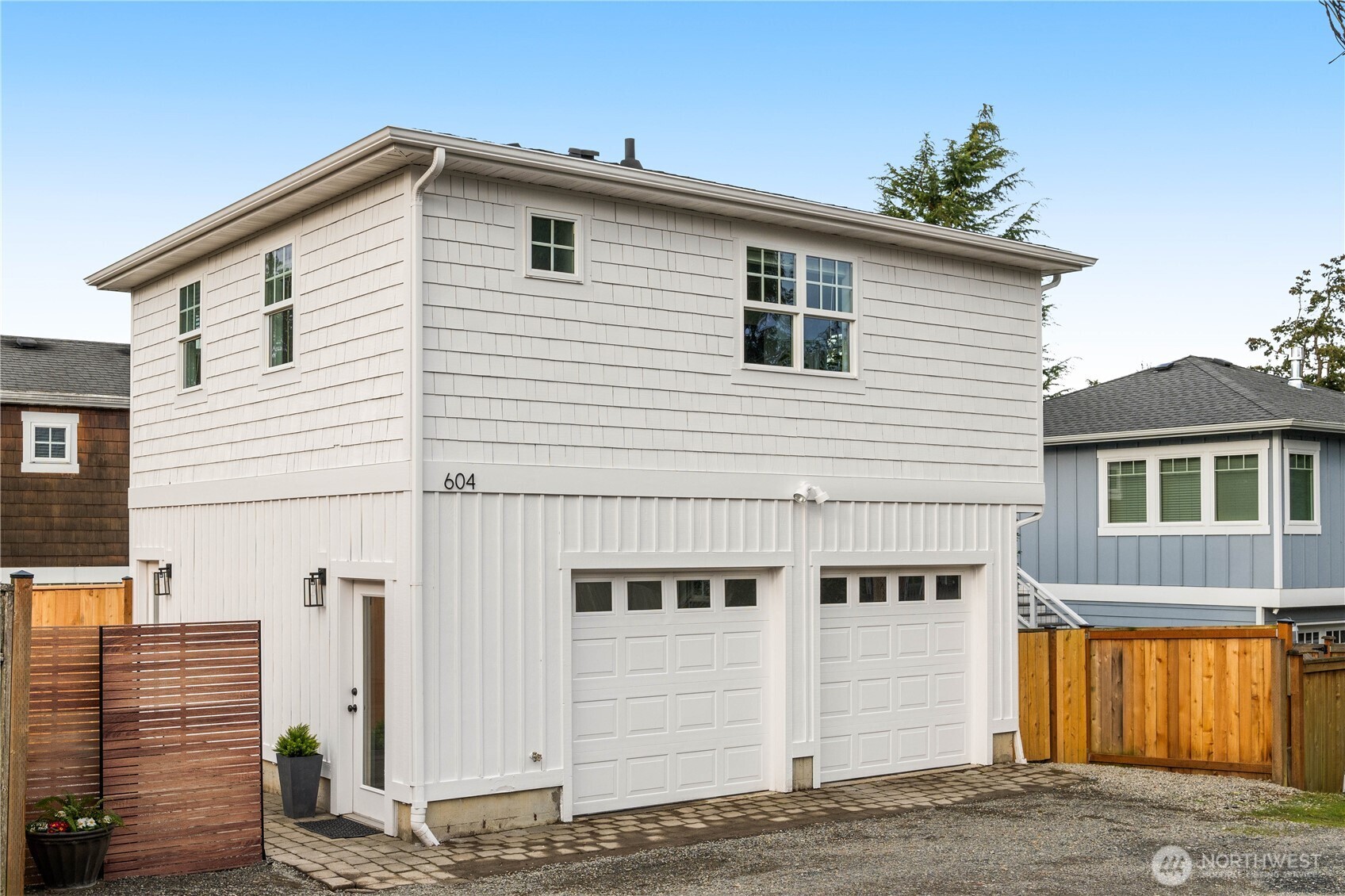 604 14th Avenue Property Photo 1