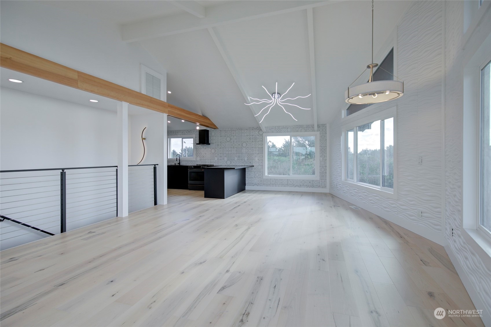 506 S Sand Dune Avenue Property Photo 10