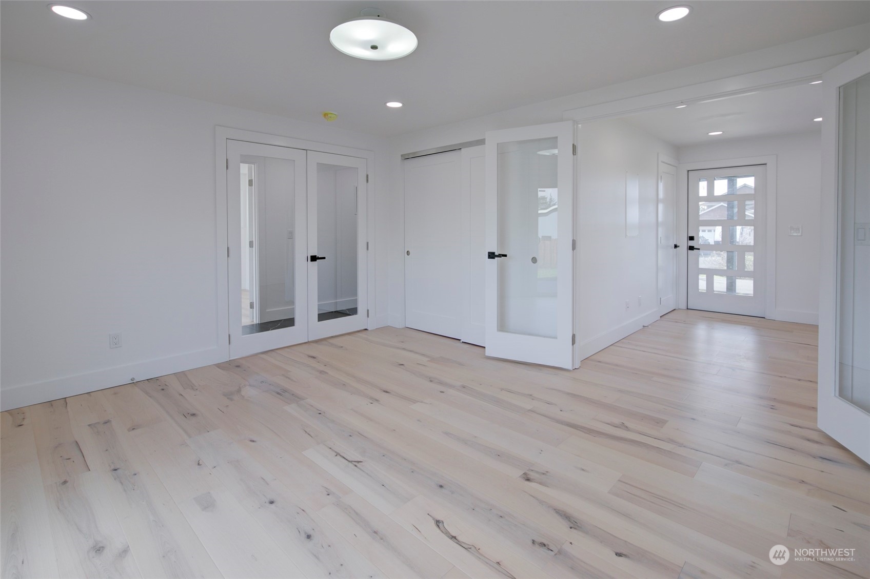 506 S Sand Dune Avenue Property Photo 15