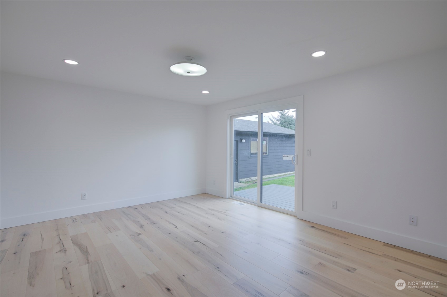 506 S Sand Dune Avenue Property Photo 20