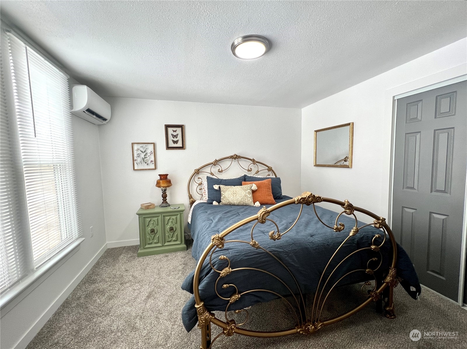 1023 S 4th Street Property Photo 11