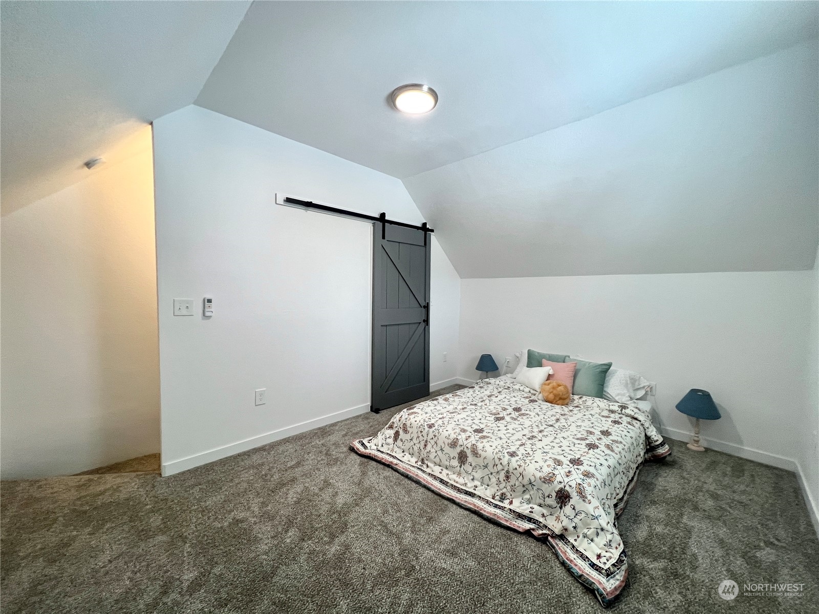 1023 S 4th Street Property Photo 14