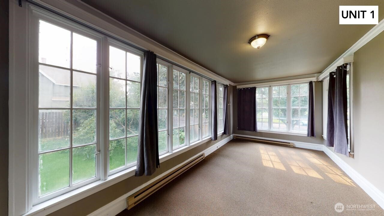 309 E Birch Street Property Photo 7