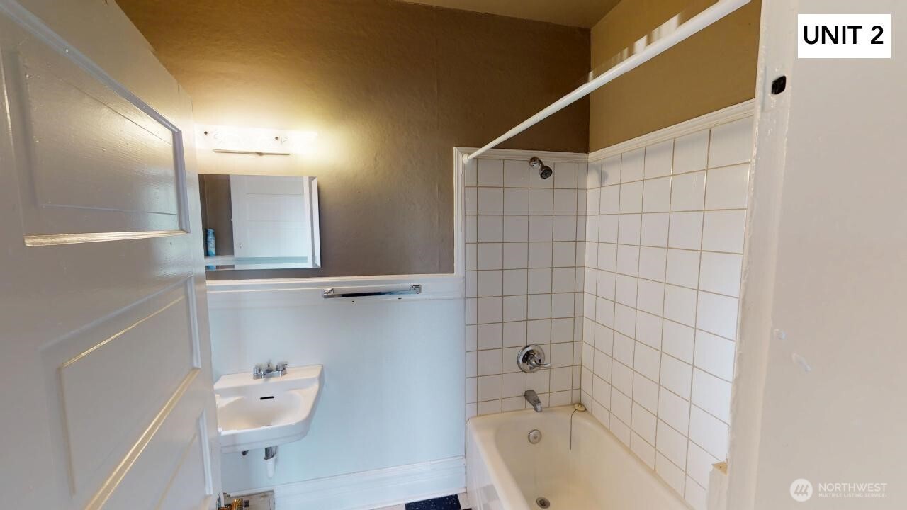 309 E Birch Street Property Photo 21