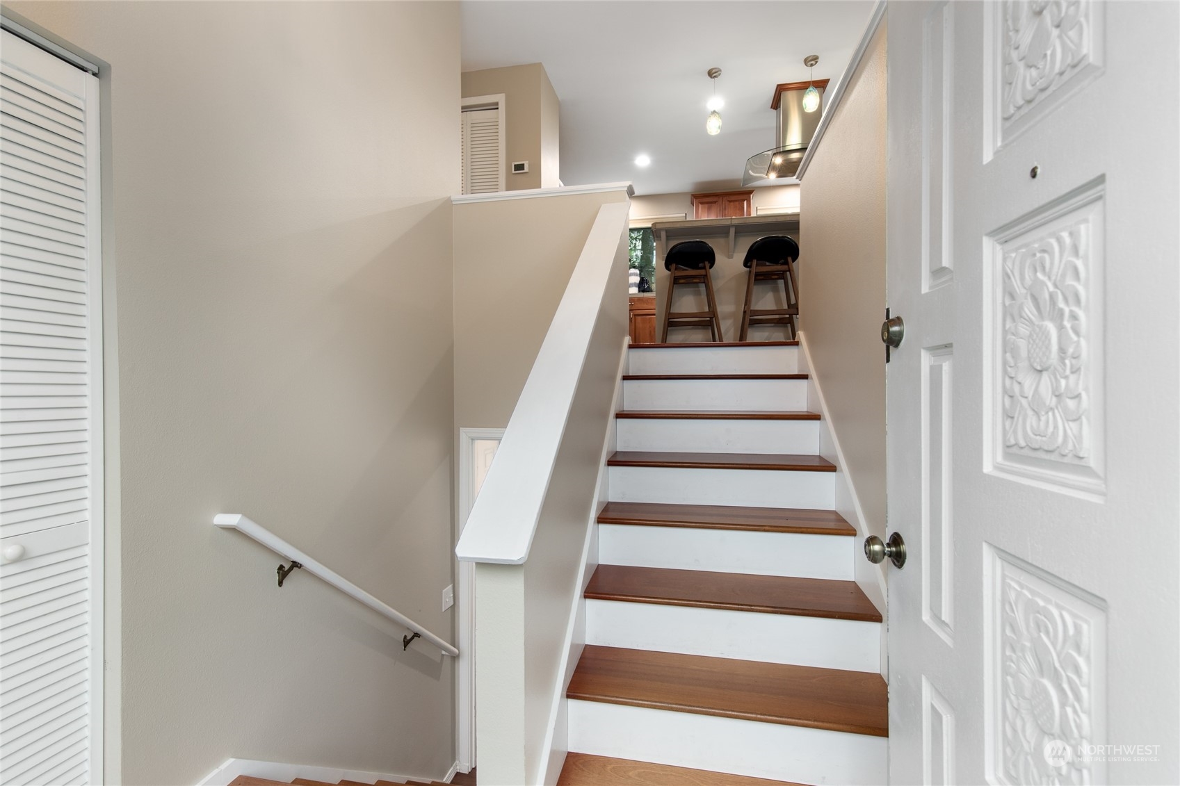 20213 54th Place Property Photo 2