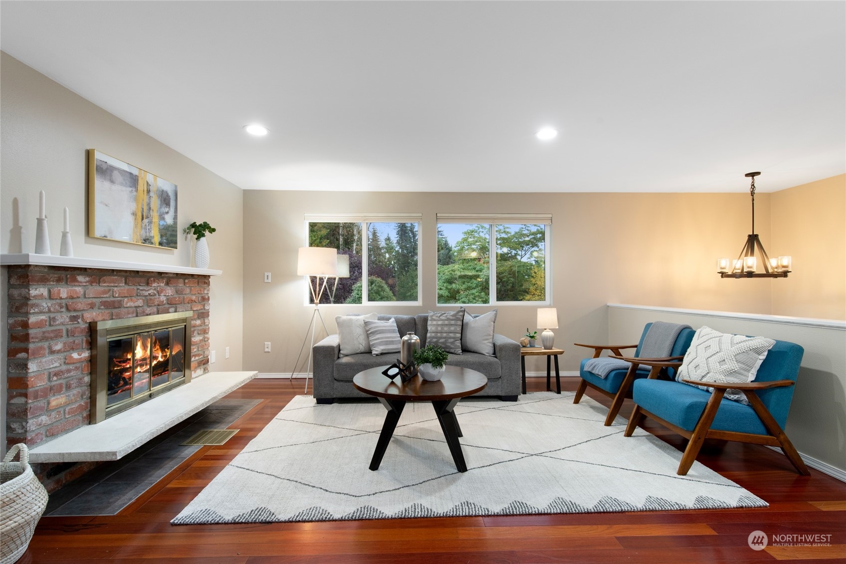 20213 54th Place Property Photo 5