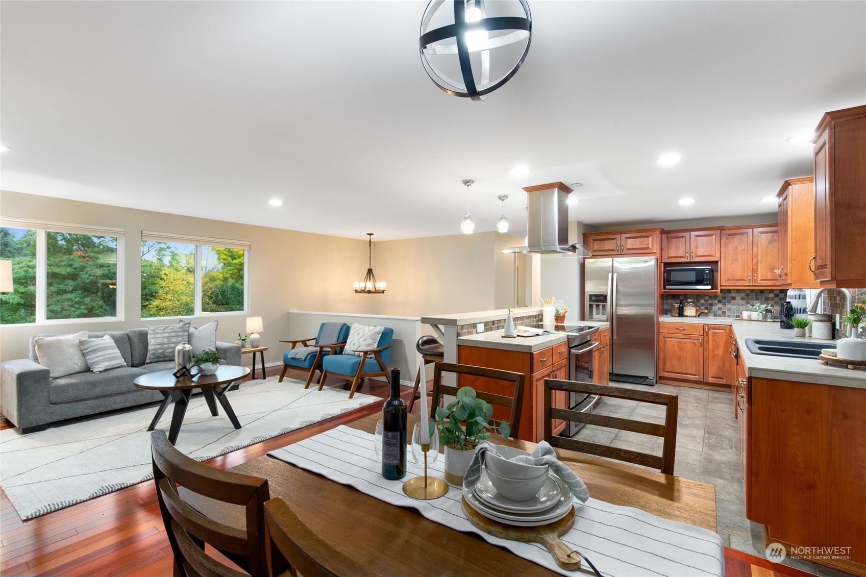 20213 54th Place Property Photo 7