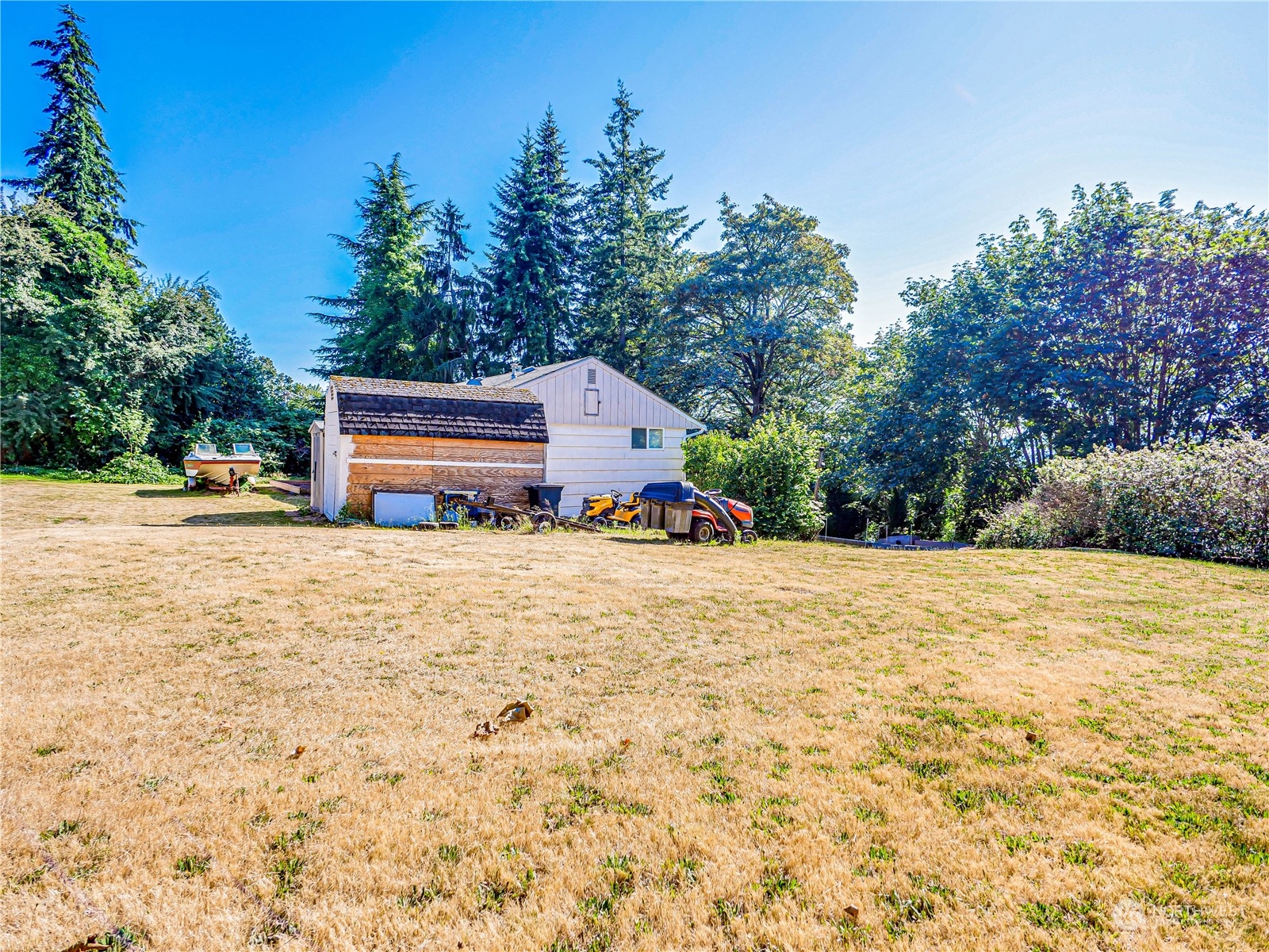 4803 84th Street Property Photo 14