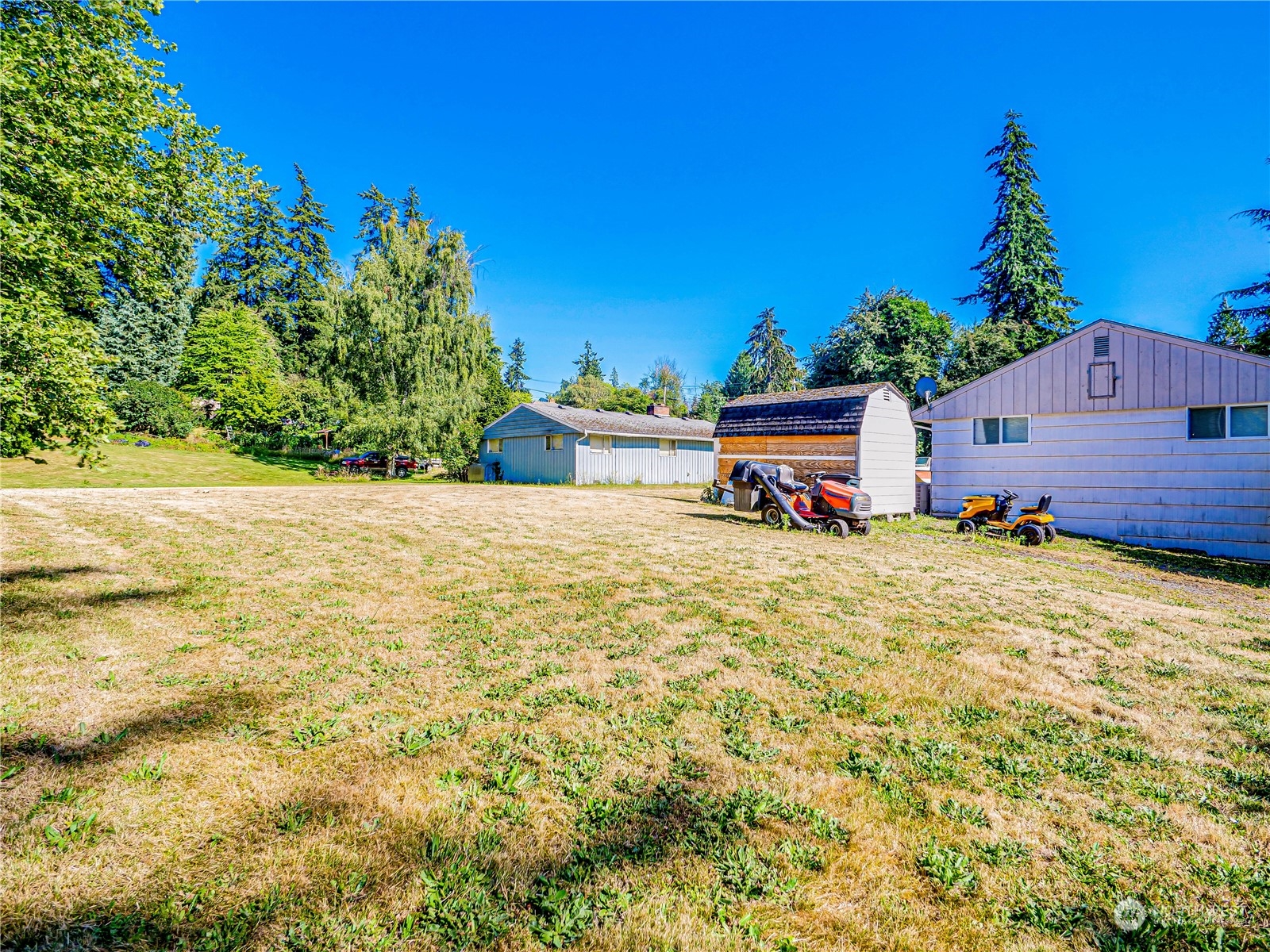 4803 84th Street Property Photo 15