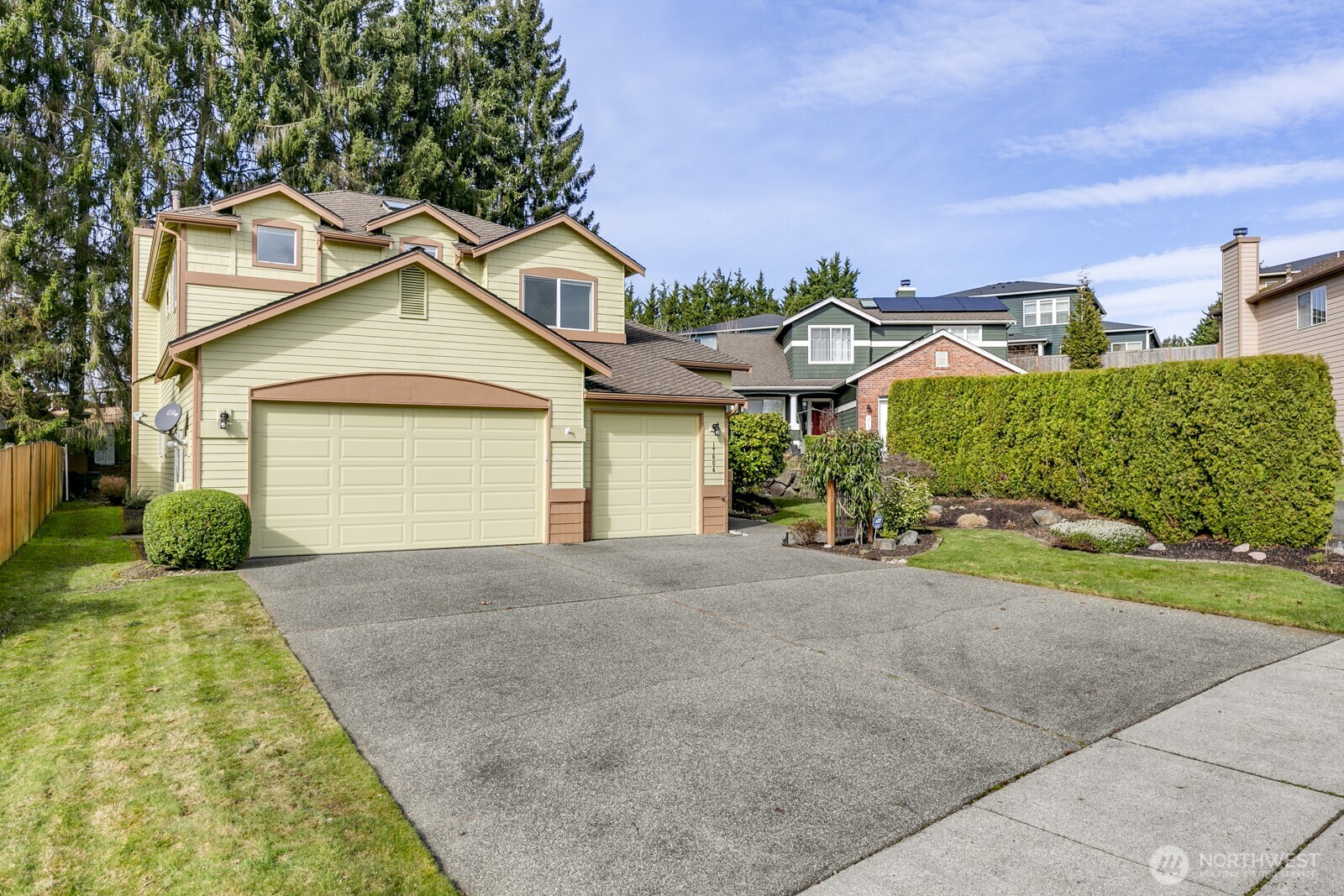 17804 39th Place Property Photo