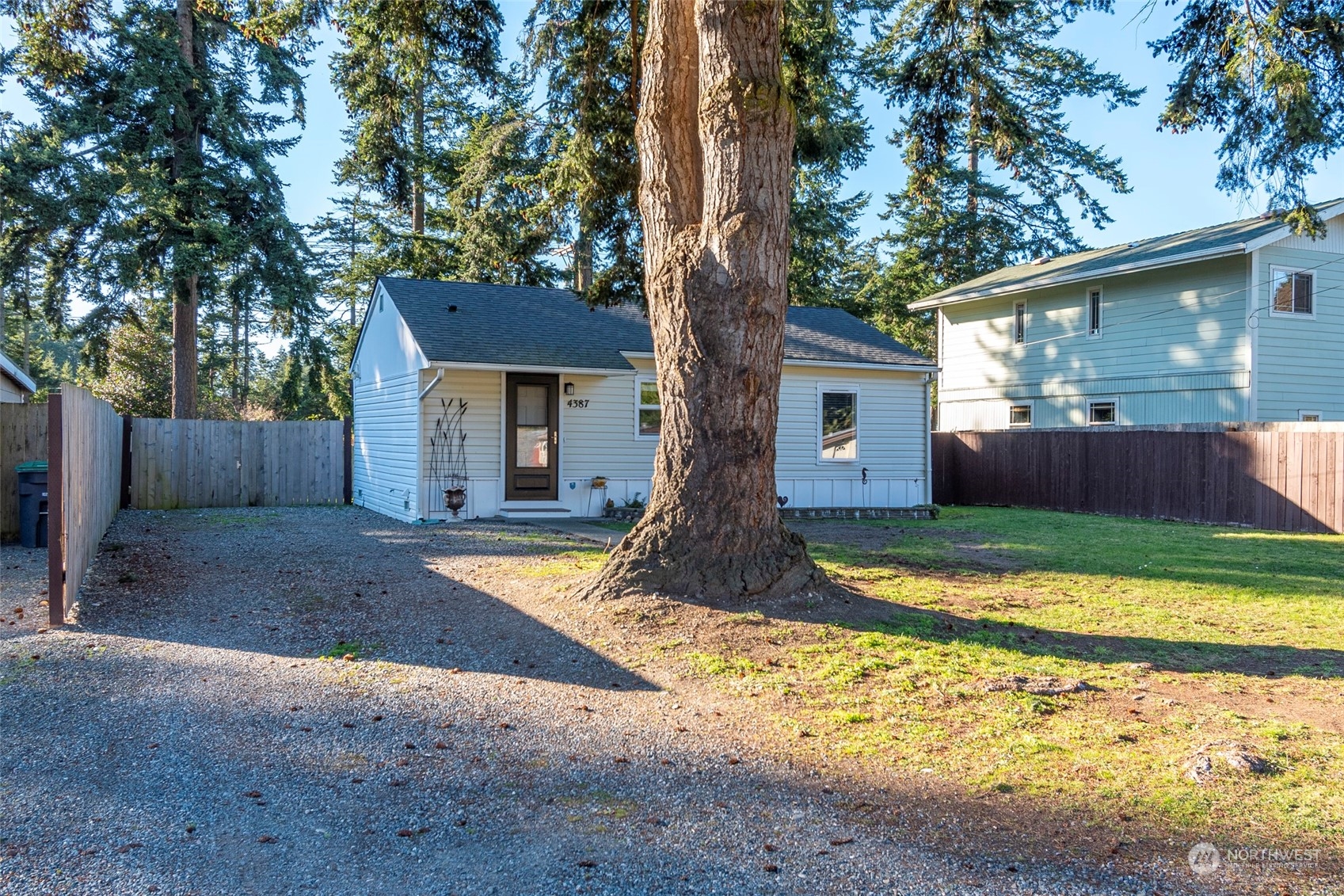 4387 Northgate Drive Property Photo 6