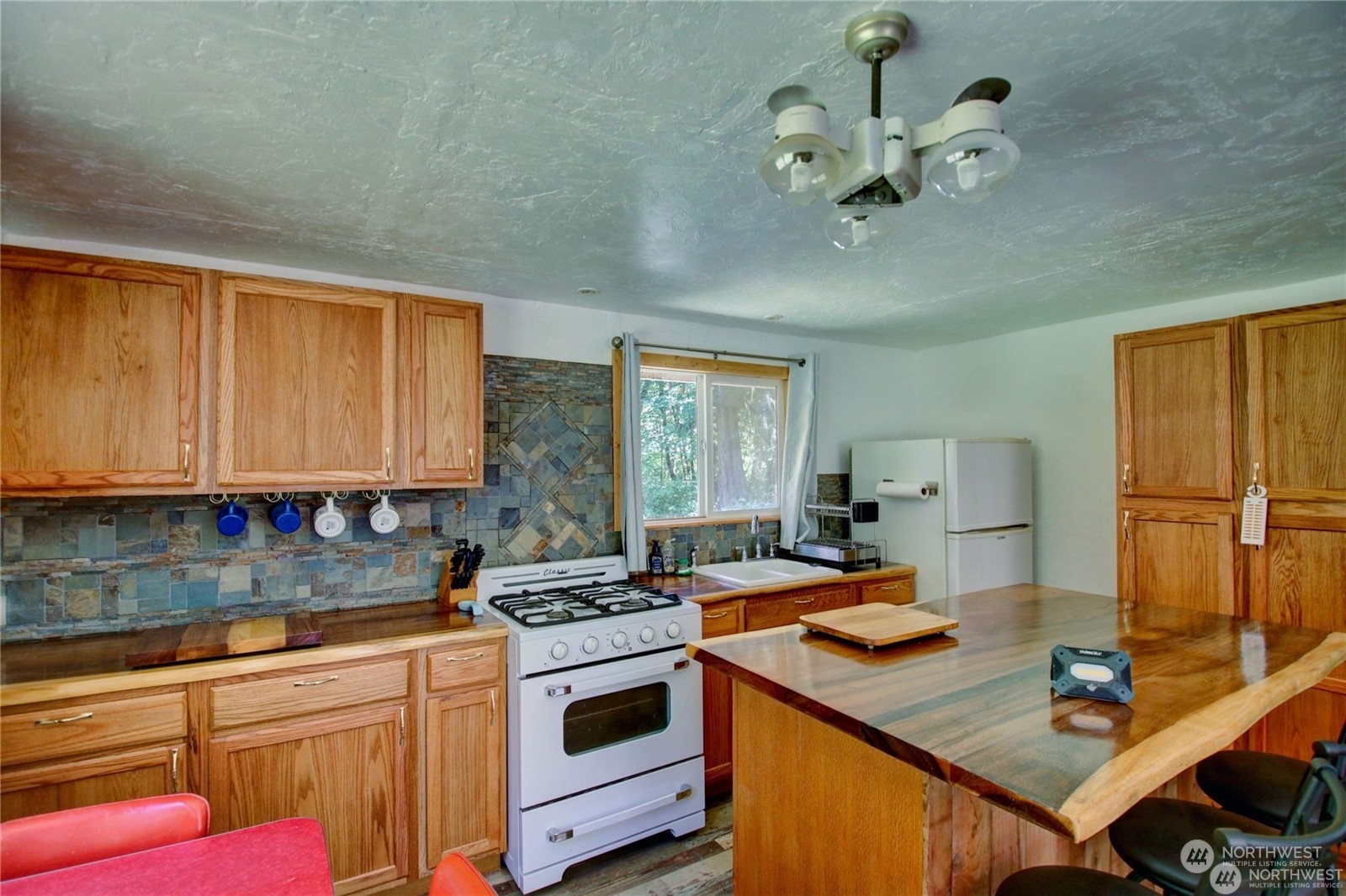 63382 Diablo Place Property Photo 10