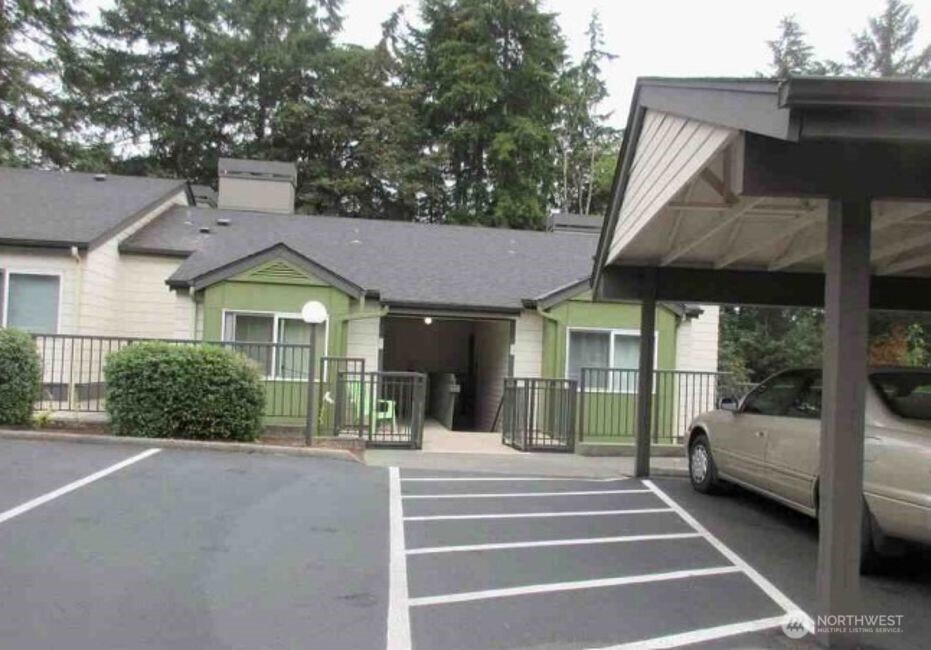 31500 33rd Place N102 Property Photo 1