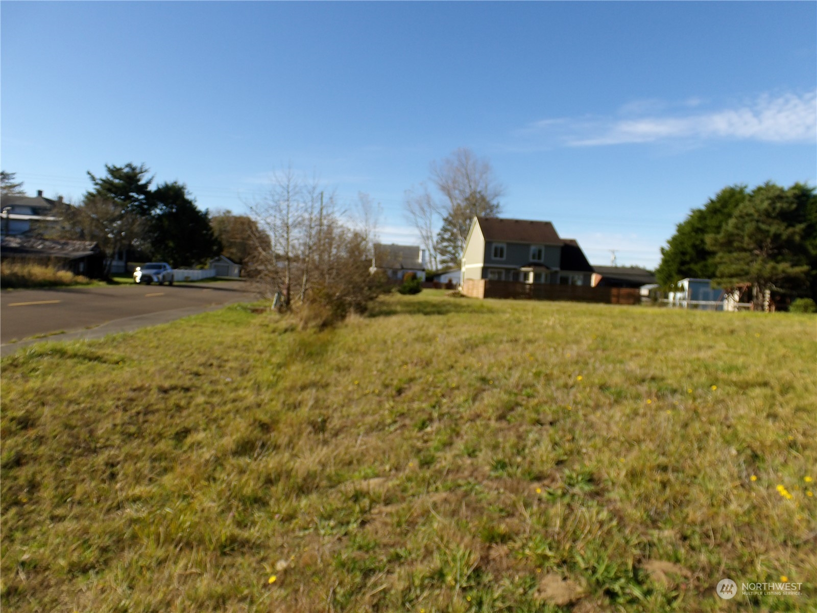 30 X Ne 3rd St Property Photo 8