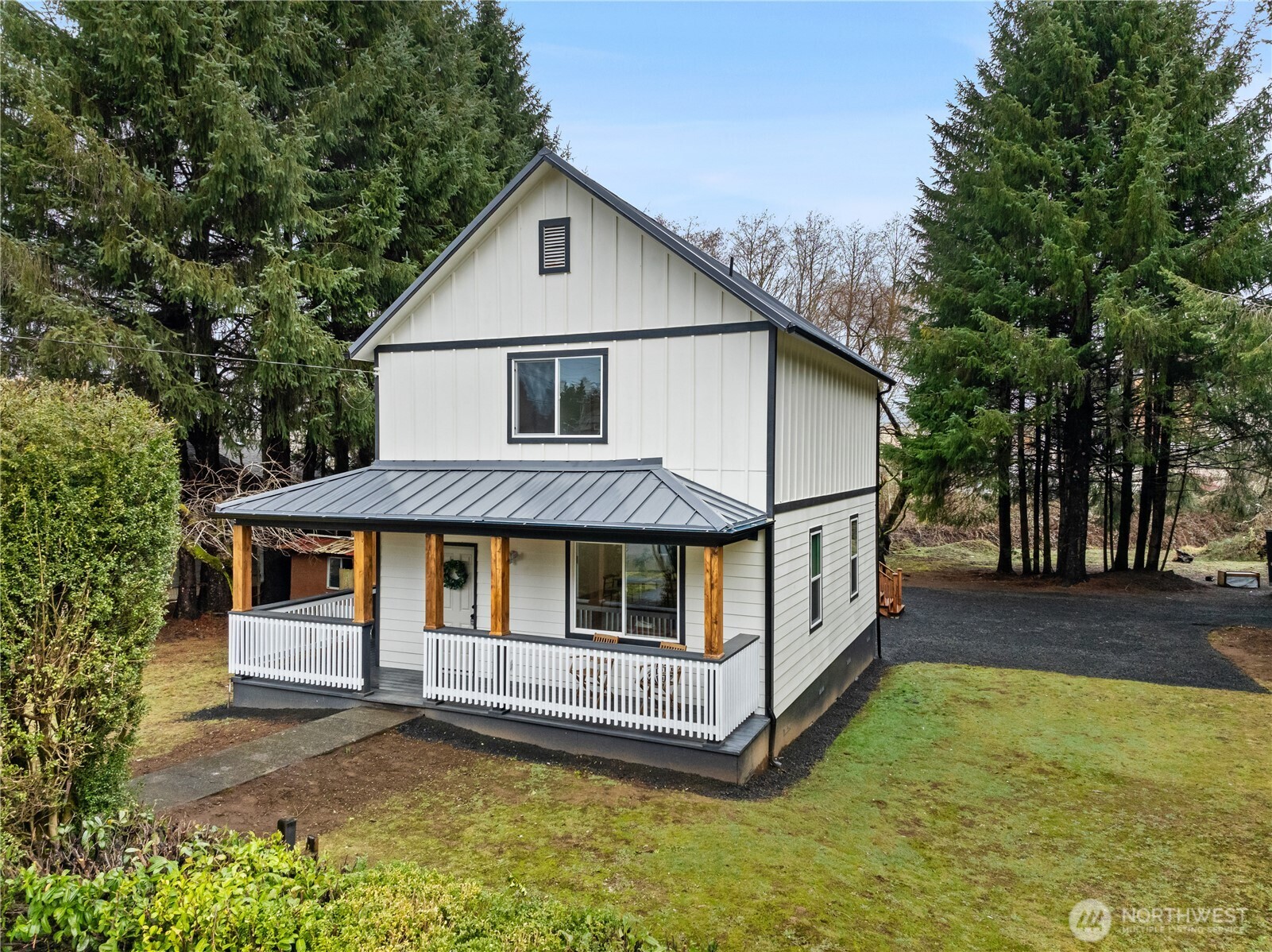 1727 2nd Street Property Photo