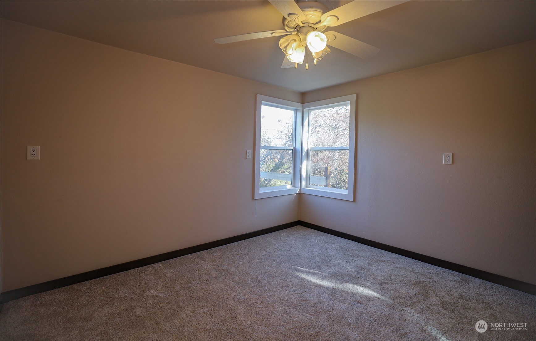 1506 Westport Road Property Photo 11