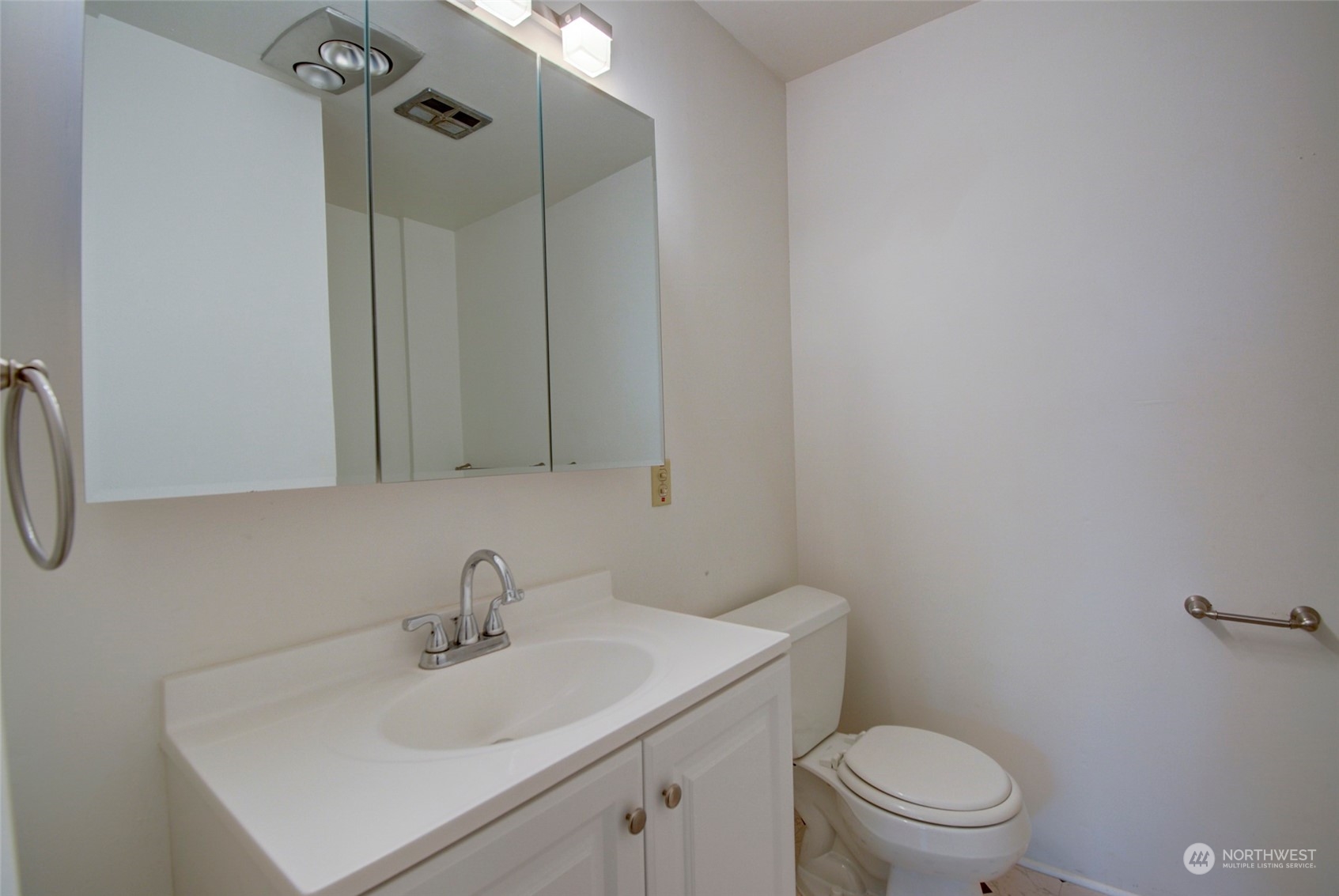 2296 Mariner Beach Drive Property Photo 27