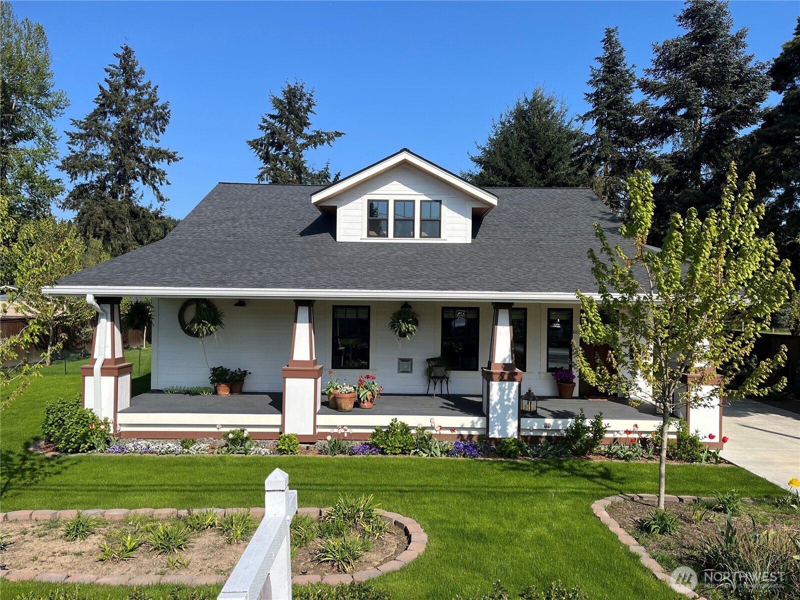 1638 N 2nd Avenue Property Photo
