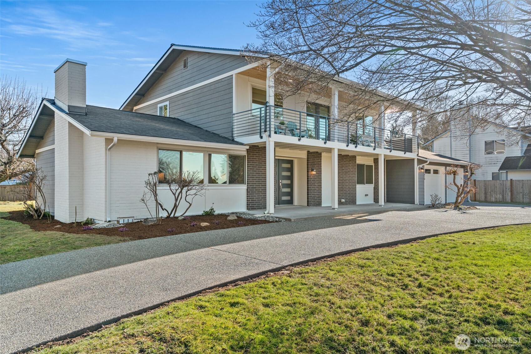 19010 102nd Avenue Property Photo 4